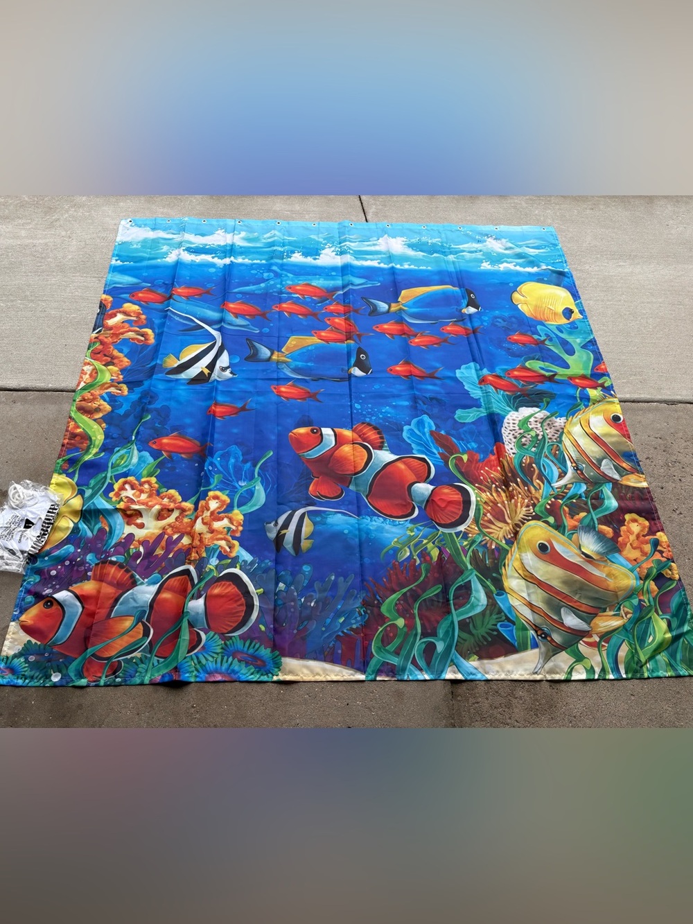 TROPICAL OCEAN FISH SHOWER CURTAIN